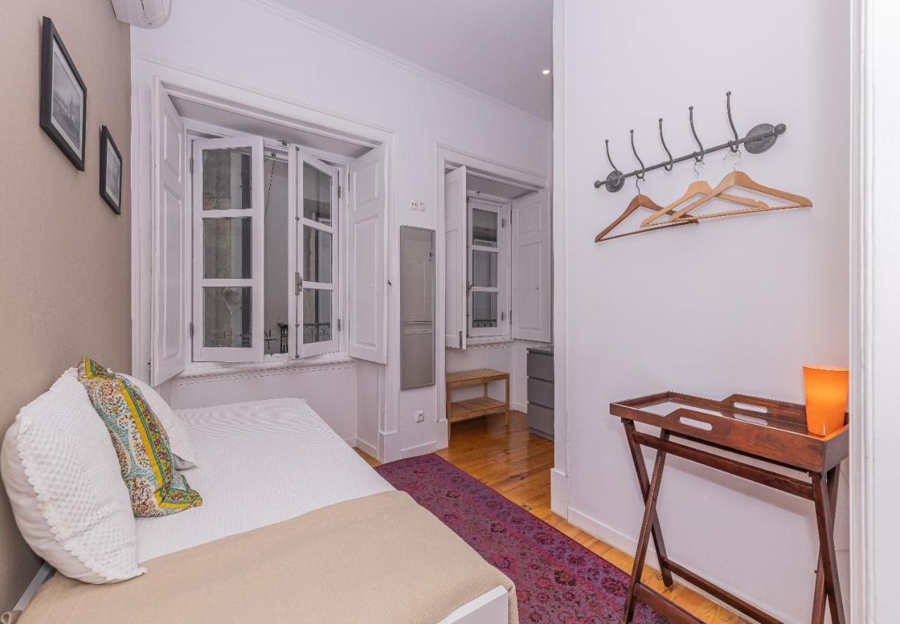 Alfama Comfy Premium Apartment Lisbona Esterno foto