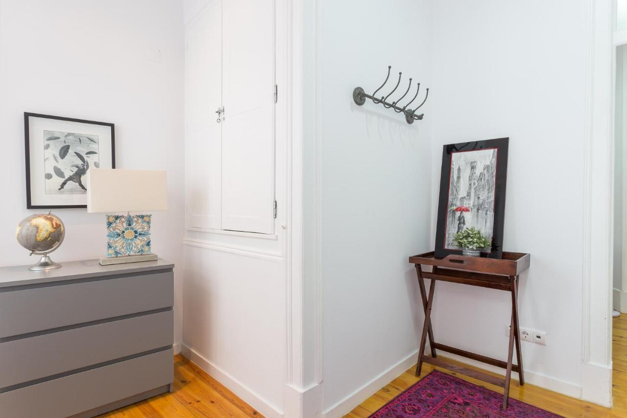 Alfama Comfy Premium Apartment Lisbona Esterno foto