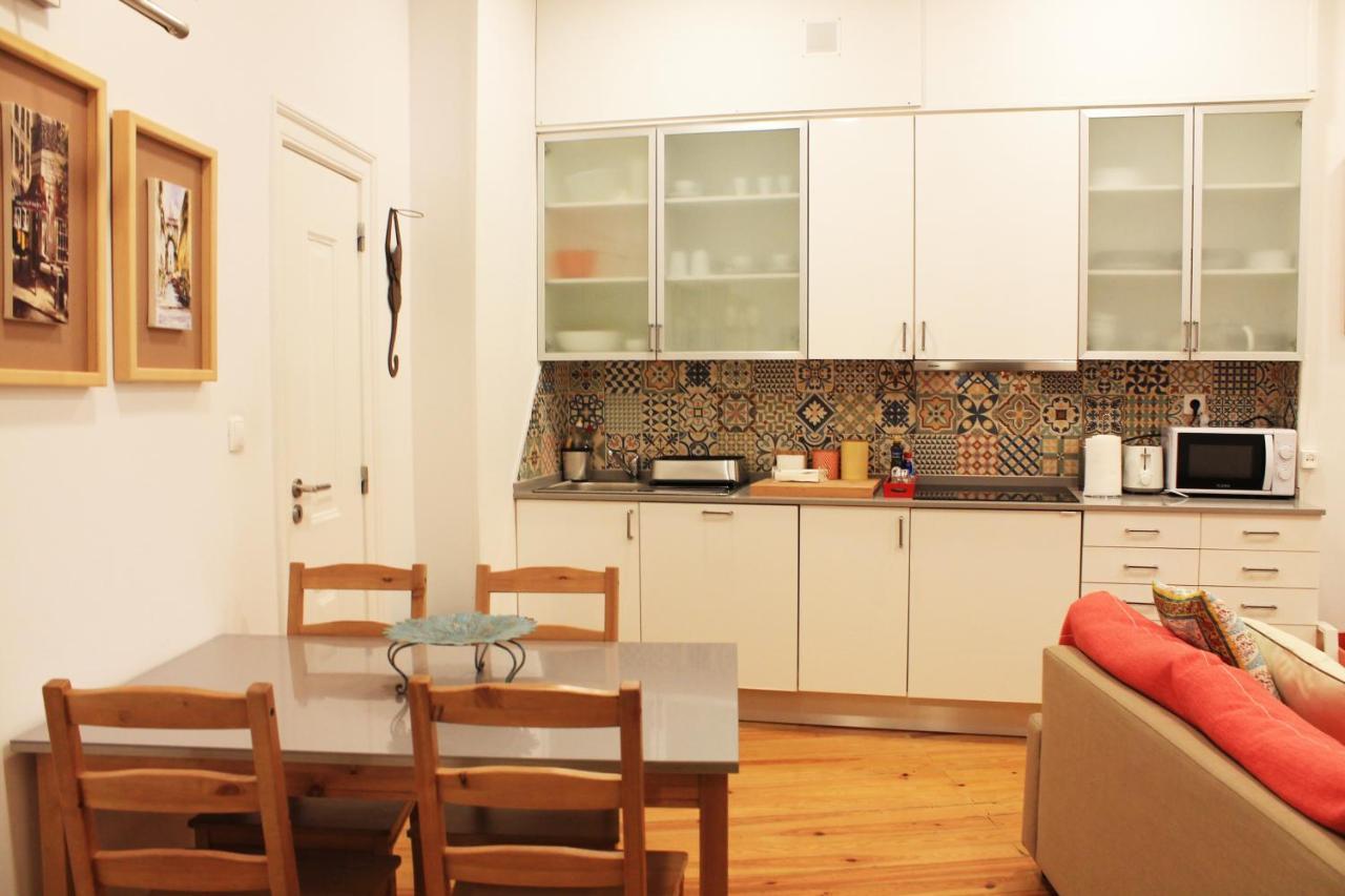 Alfama Comfy Premium Apartment Lisbona Esterno foto