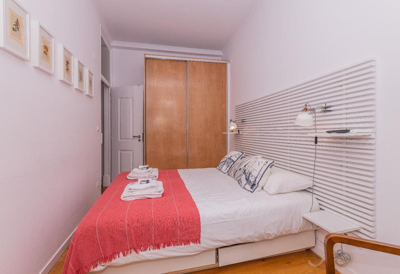 Alfama Comfy Premium Apartment Lisbona Esterno foto