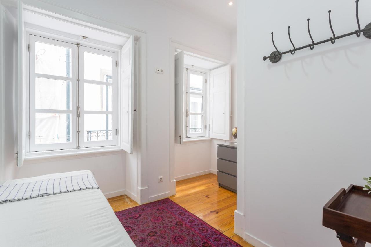 Alfama Comfy Premium Apartment Lisbona Esterno foto