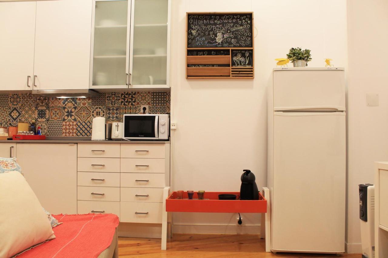 Alfama Comfy Premium Apartment Lisbona Esterno foto